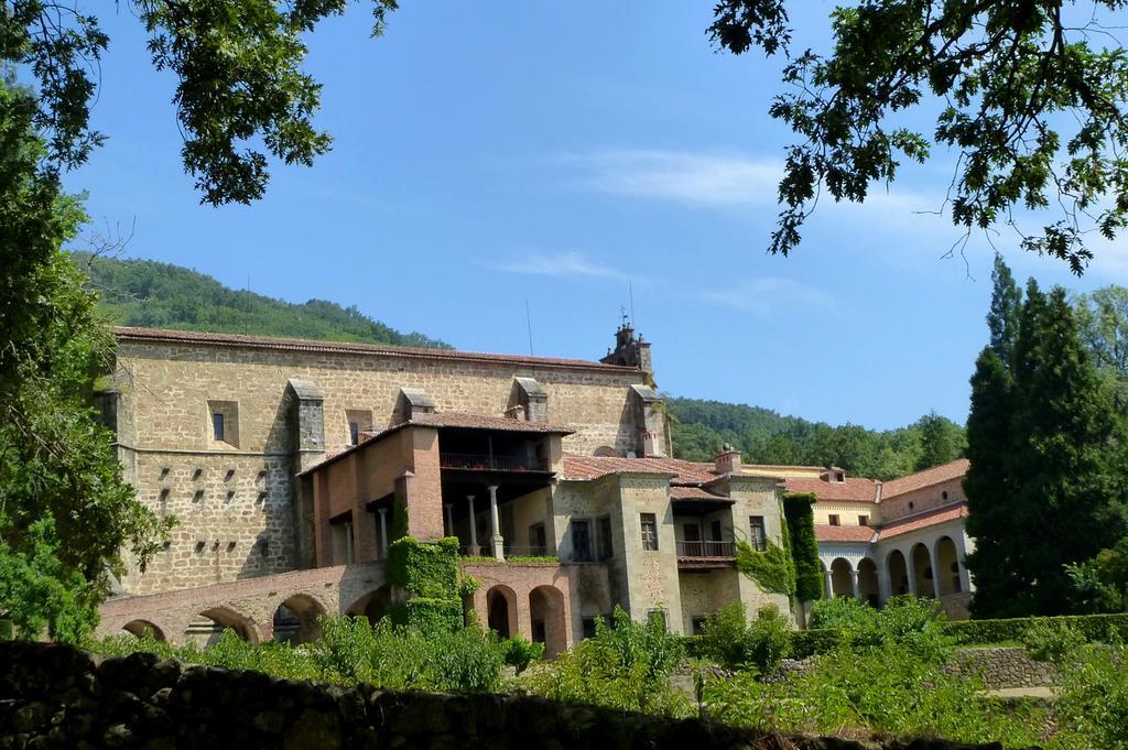 Apartamentos Rurales Entre Fuentes Cuacos De Yuste Exterior photo